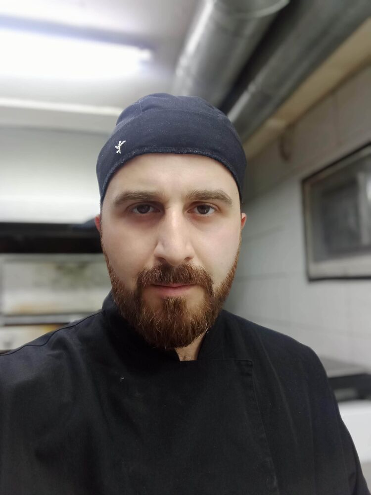  35563093  Temoo, 28 ,    