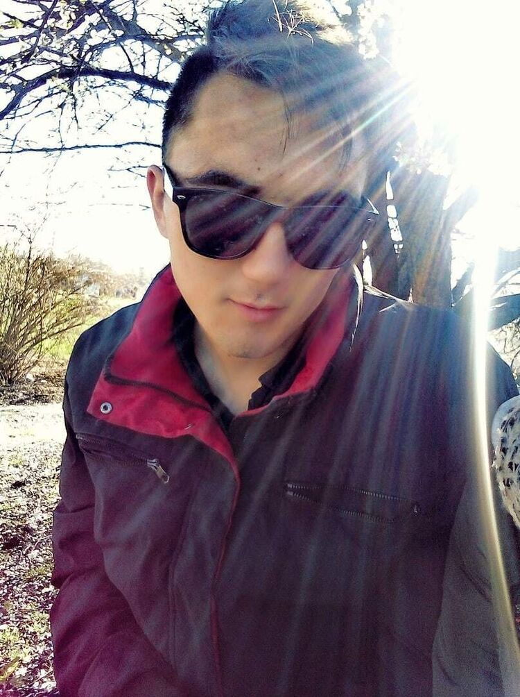  53967813  , 24 ,    -