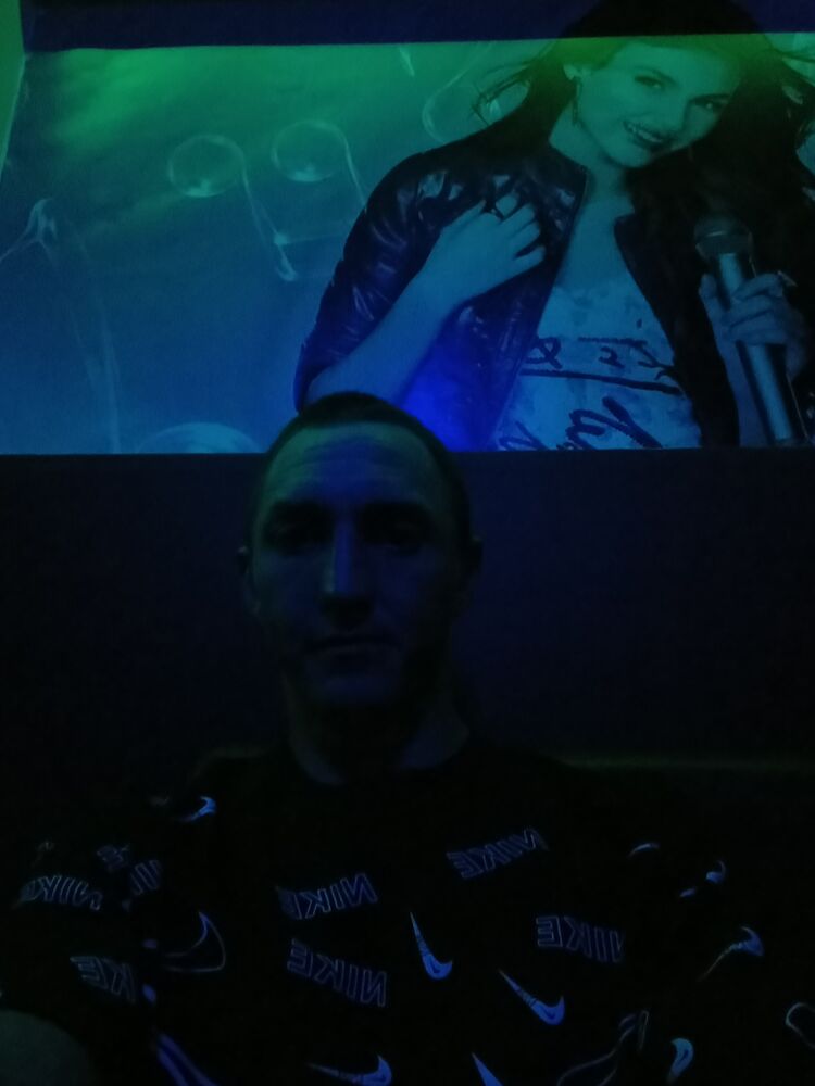  44712823  , 32 ,    