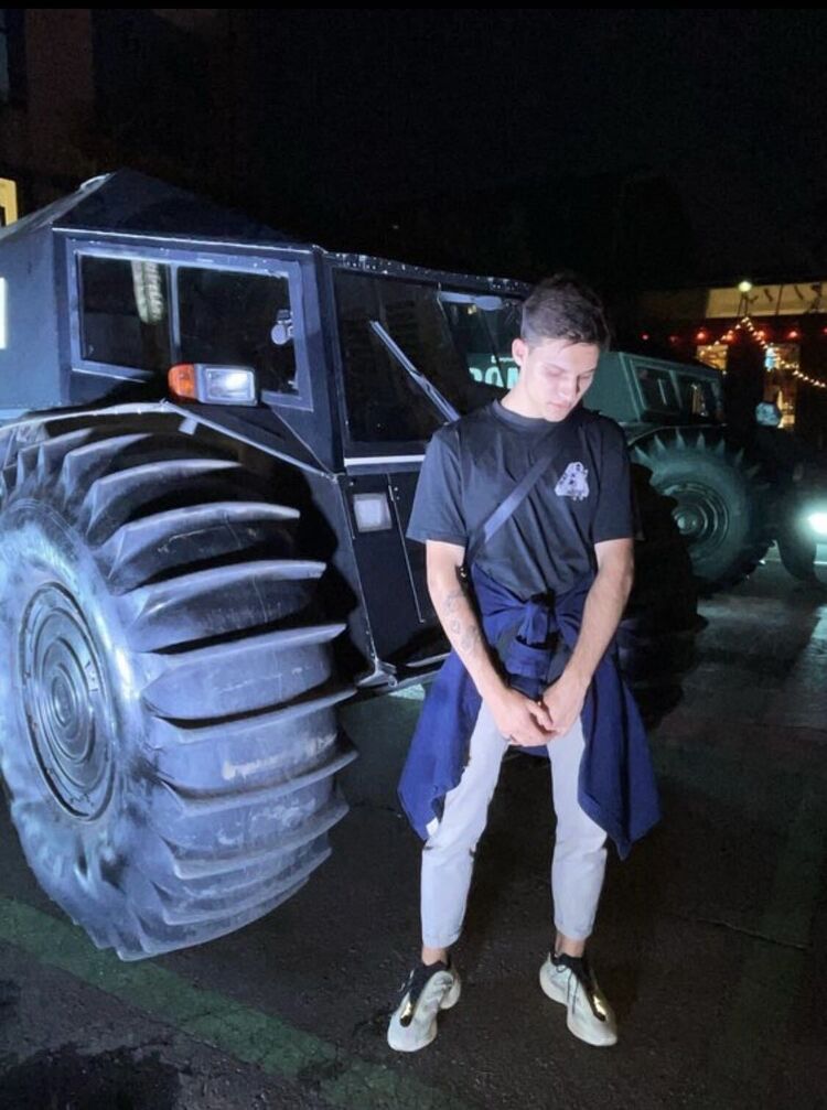  ,   , 24 ,   ,   