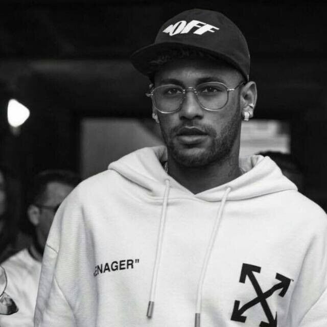  53534433  Daulet, 18 ,    