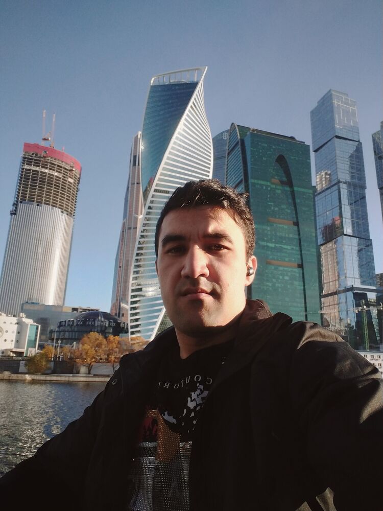  33779743  Azik, 27 ,    