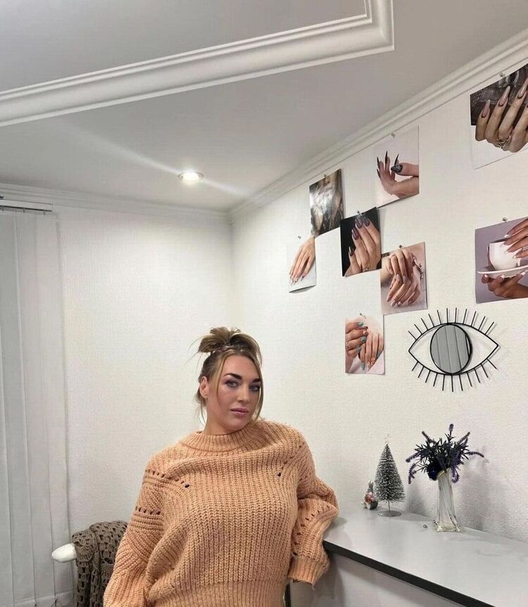  53524663  , 44 ,    -