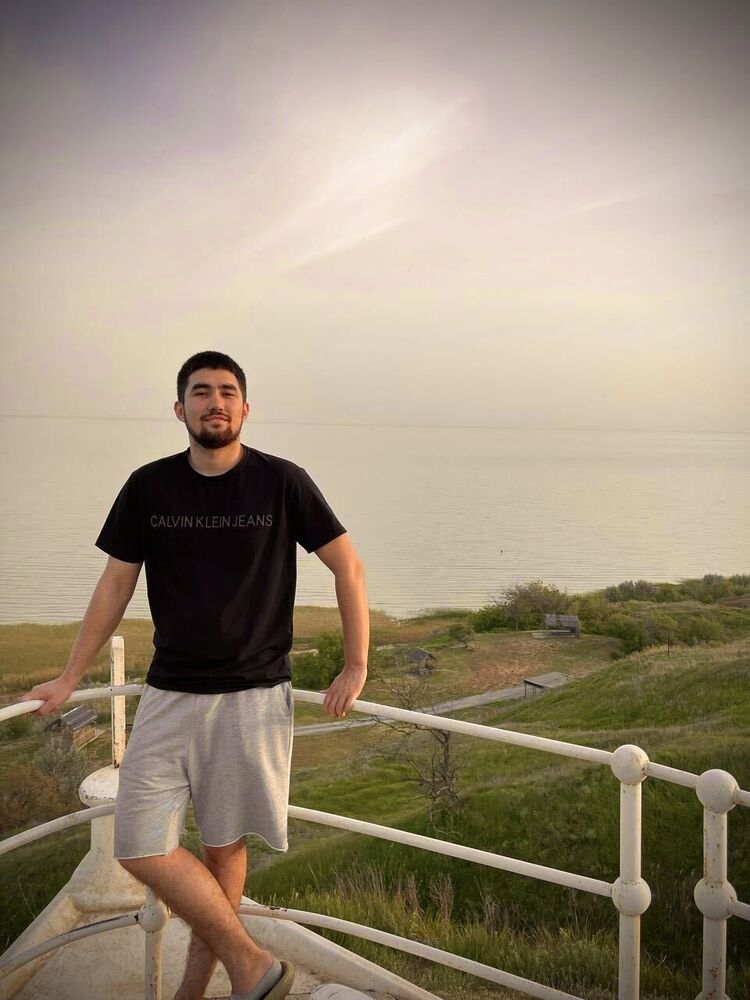  53750933  , 25 ,    --