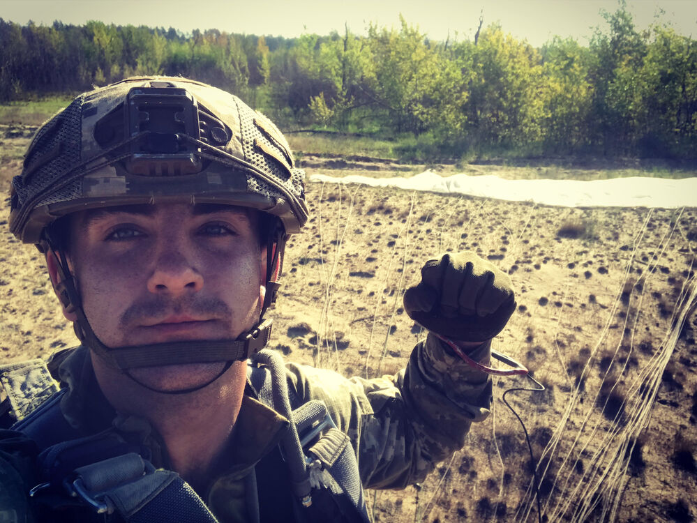  23016263  , 29 ,    -