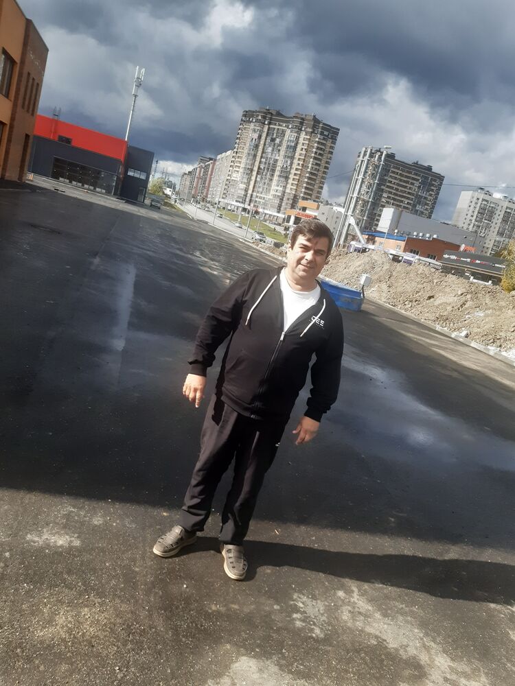  46384013  , 54 ,    