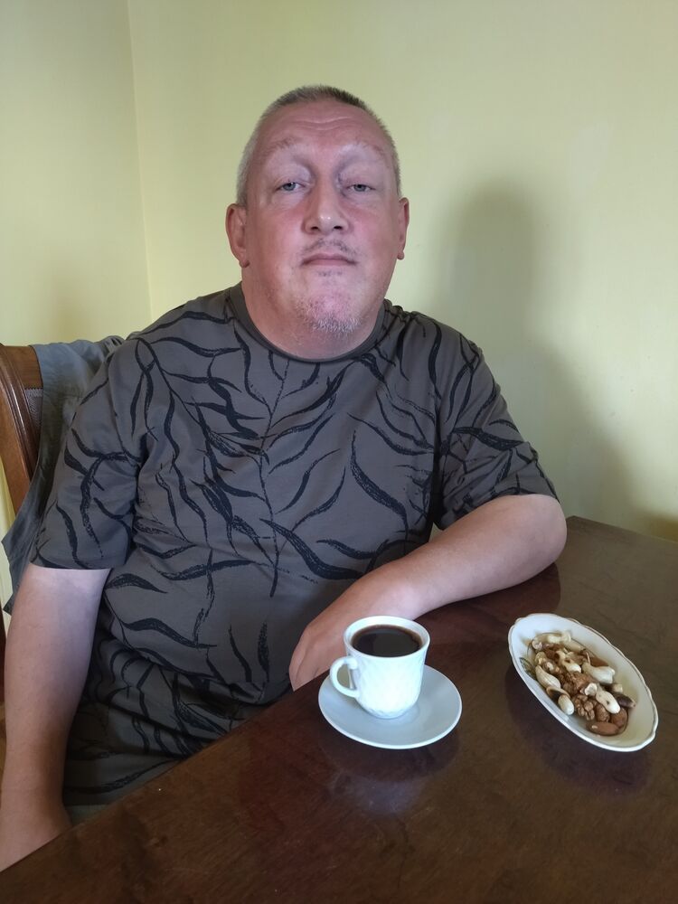  ,   Gevorg, 42 ,   ,   , c 