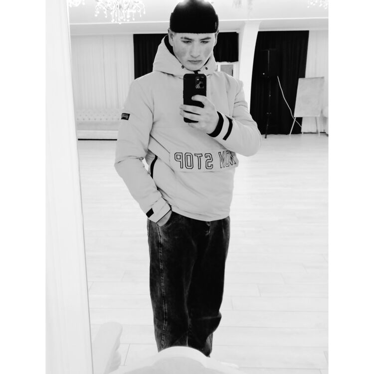  ,   Andrei, 21 ,   ,   