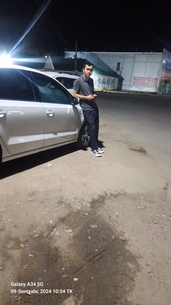  51517023  , 22 ,    
