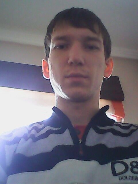 ,   Alex, 37 ,   