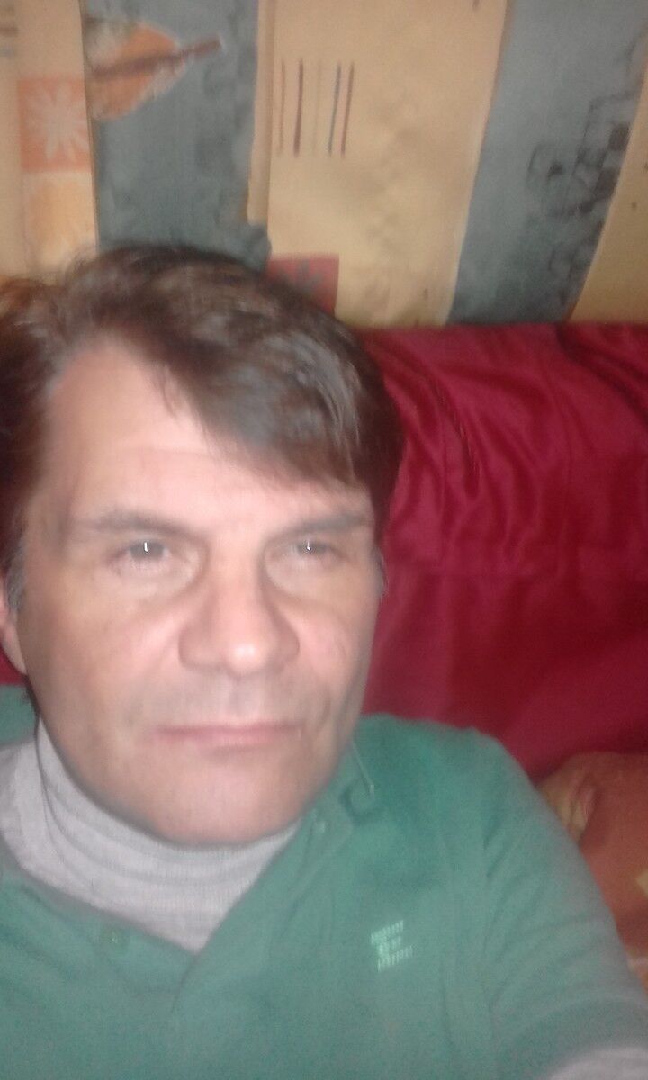  19000483  , 51 ,    
