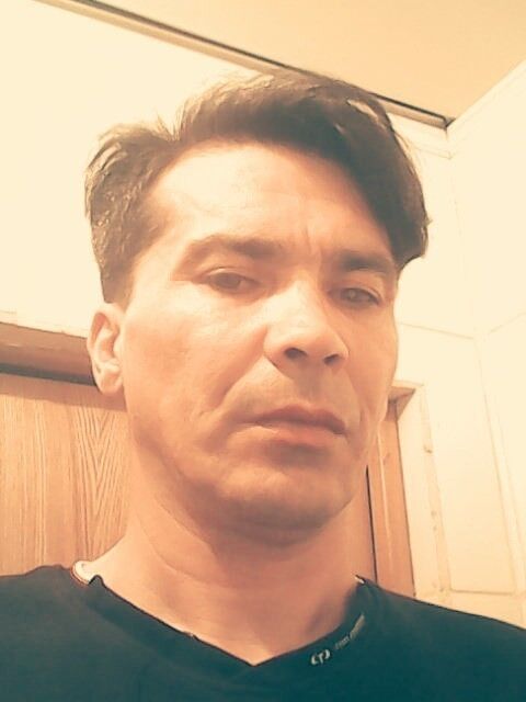  9618773  hjjkjkm, 49 ,    