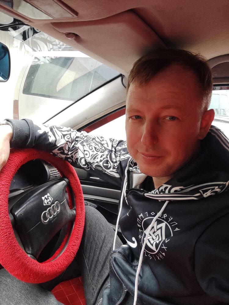  ,   Evgeniy, 40 ,   ,   , c , 