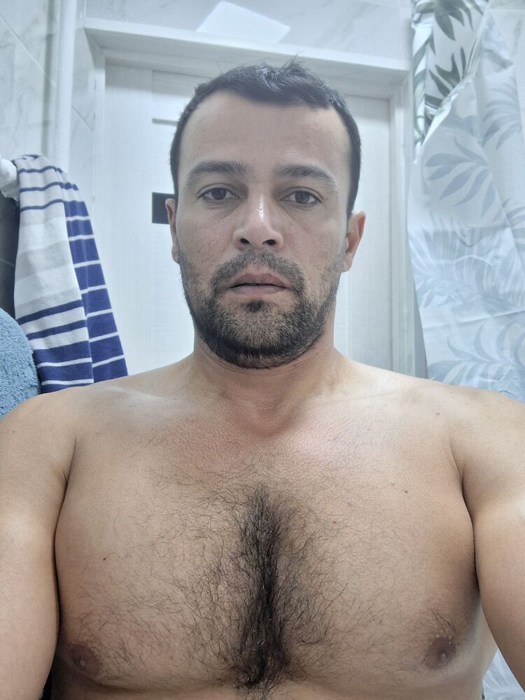  46867913  Hdhxhx, 37 ,    