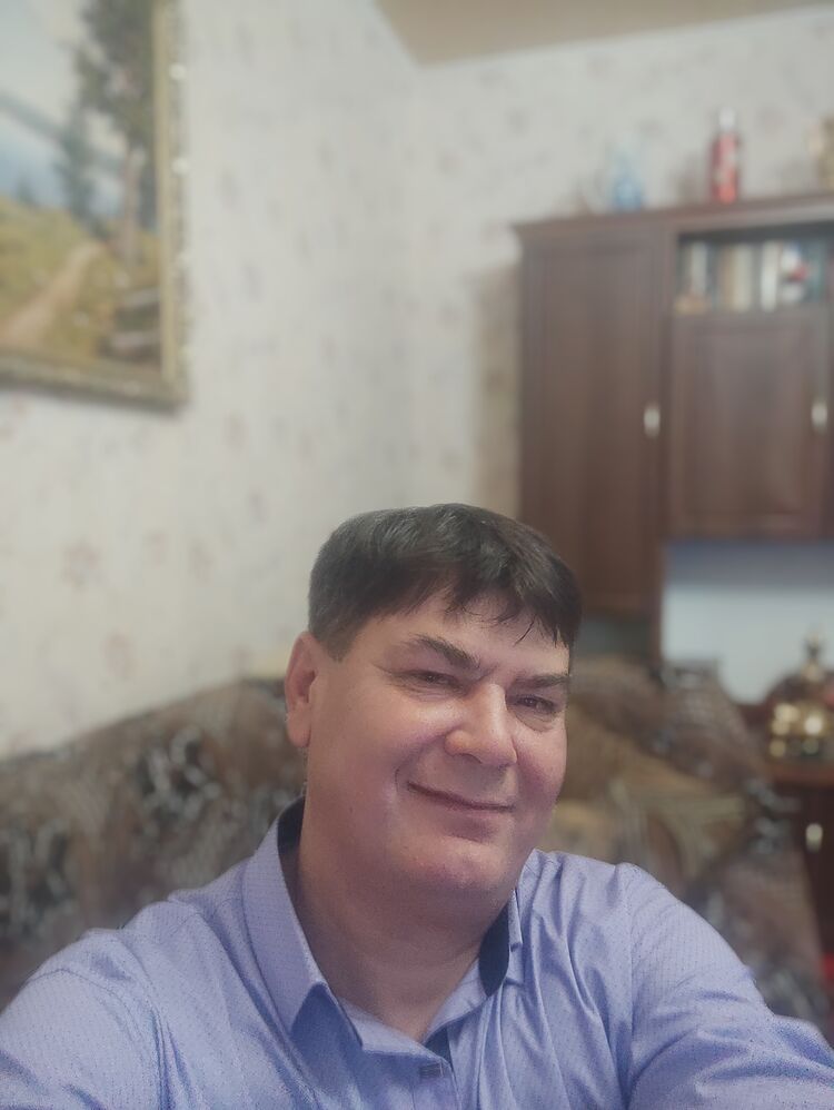  43706143  , 48 ,    