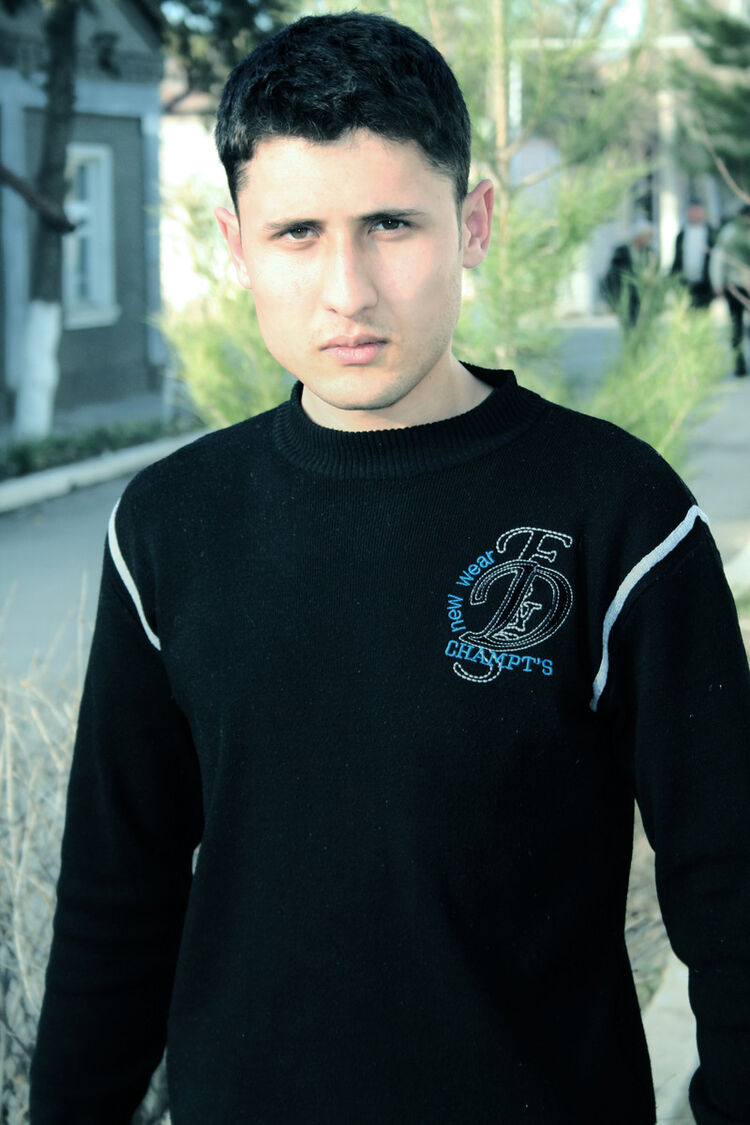  5858953  Akmal, 35 ,    