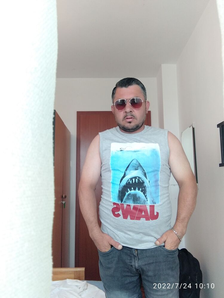  29523513  Mykhail, 45 ,    