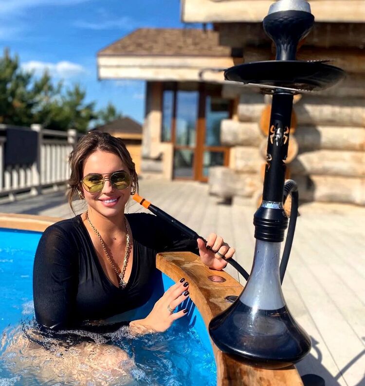  ,   Lylly, 33 ,     , c 