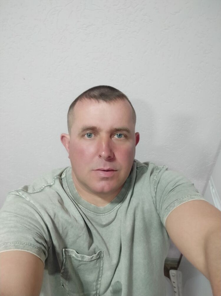  ,   Nikolay, 37 ,   ,   , c , 