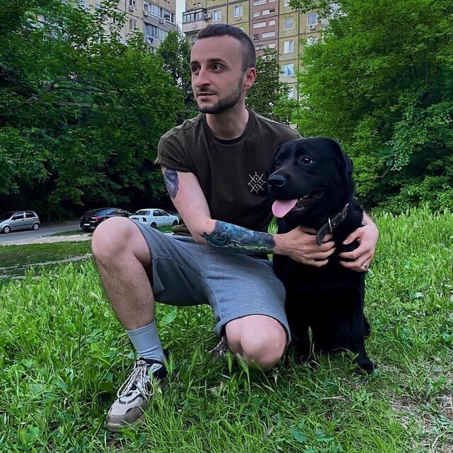  40565443  Mikey, 24 ,    