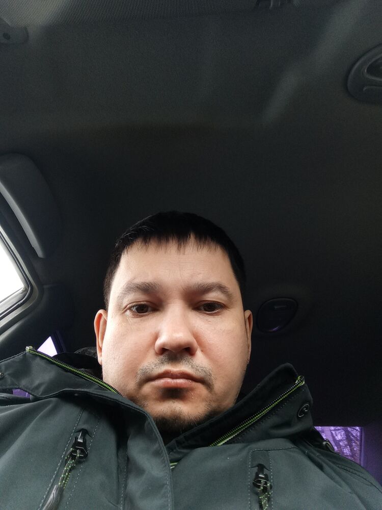  42901923  , 33 ,    