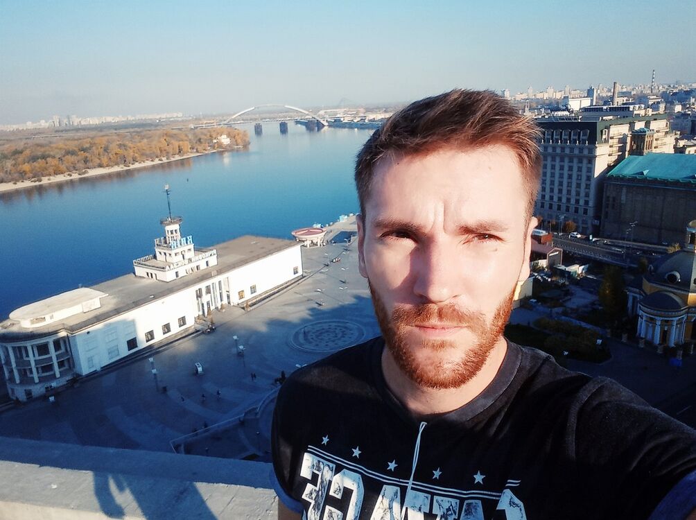  ,   Levsha, 33 ,   ,   , c 