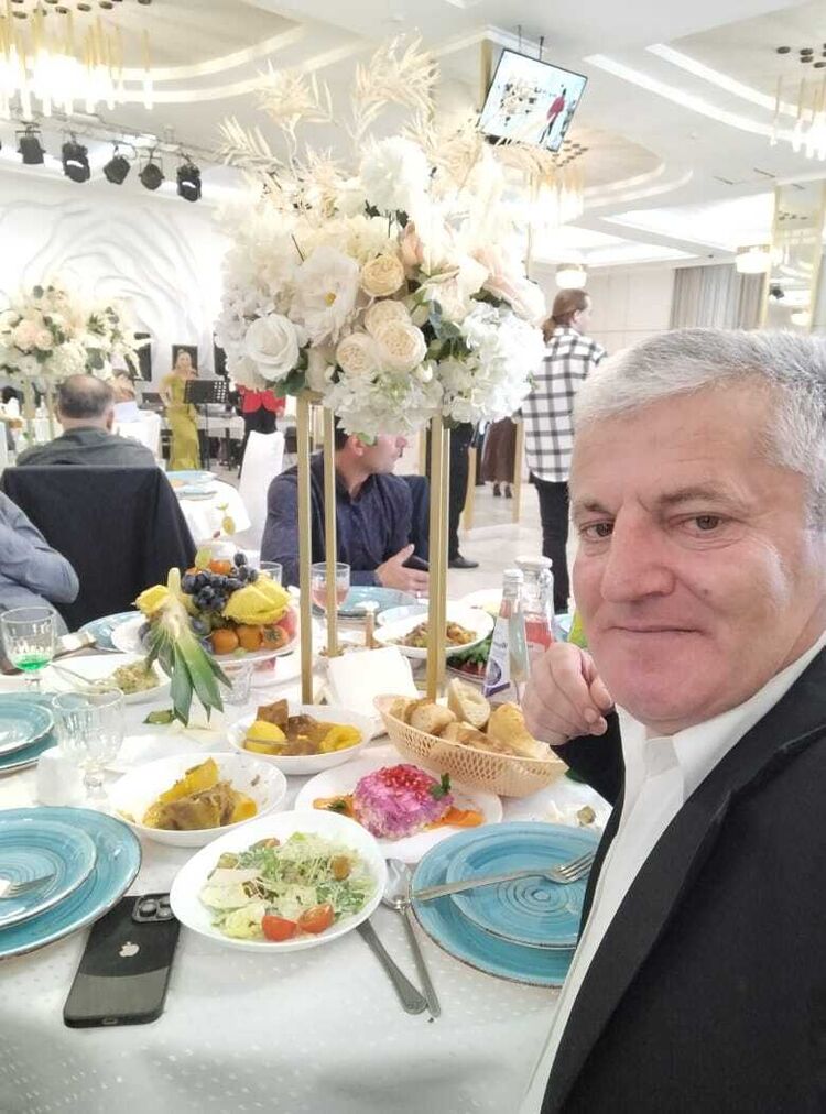  54557093  Qurbet, 46 ,    