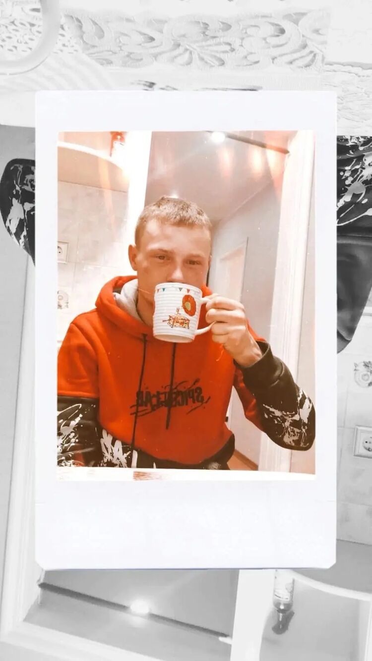  36457233  Igor, 27 ,    