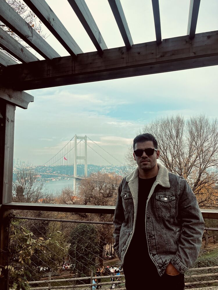 Kemerburgaz,   Ceyhun, 26 ,   ,   