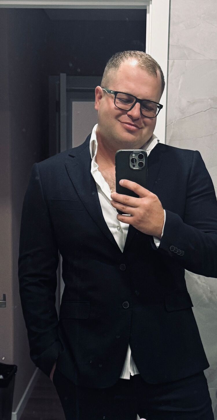 ���� 55395753 ������� Yarik, 32 ����, ���� ���������� � Lyon 02