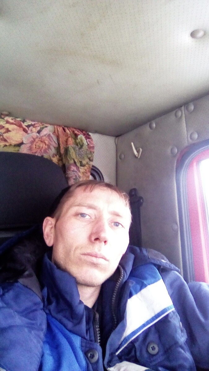  ,   Viktor, 40 ,   ,   , c 