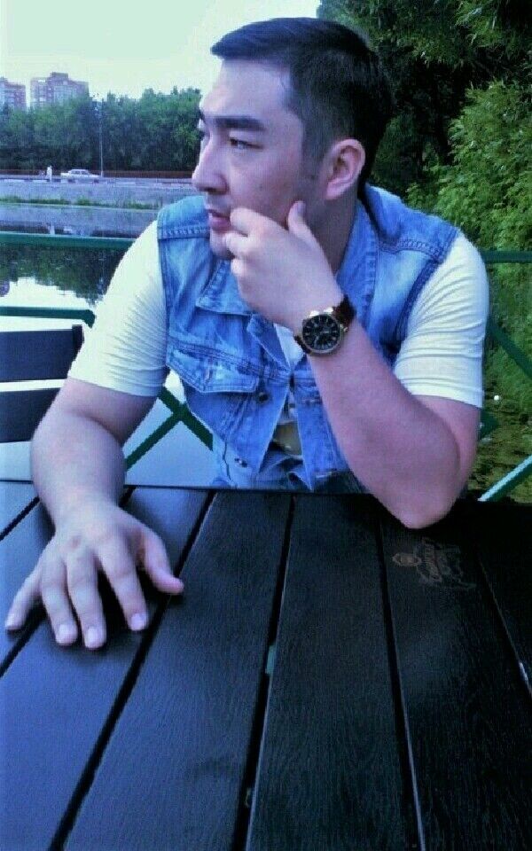 15386743  Bob, 33 ,    -