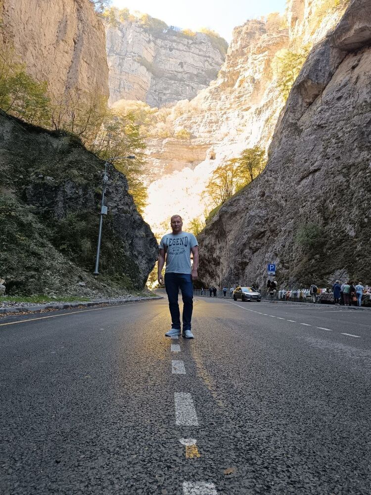  51048853  , 42 ,    
