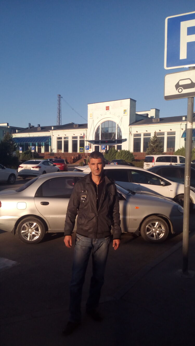  53853133  Erick, 38 ,    