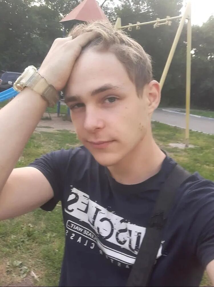  45686653  , 22 ,    