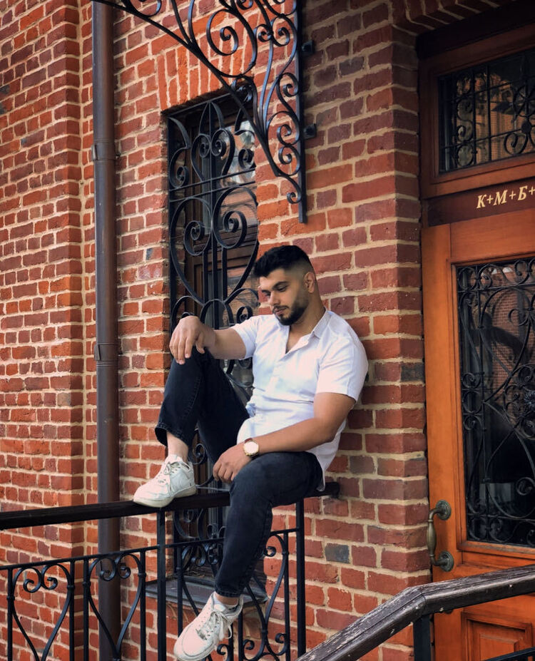  ,   Amir, 30 ,   ,   