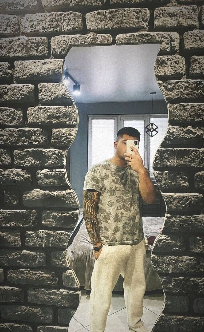  ,   Fantazer, 27 ,   ,   