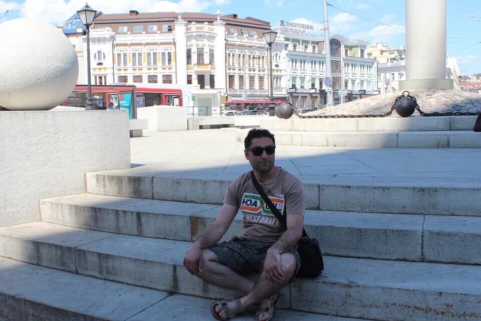  ,   Vazgen, 35 ,   ,   , c 