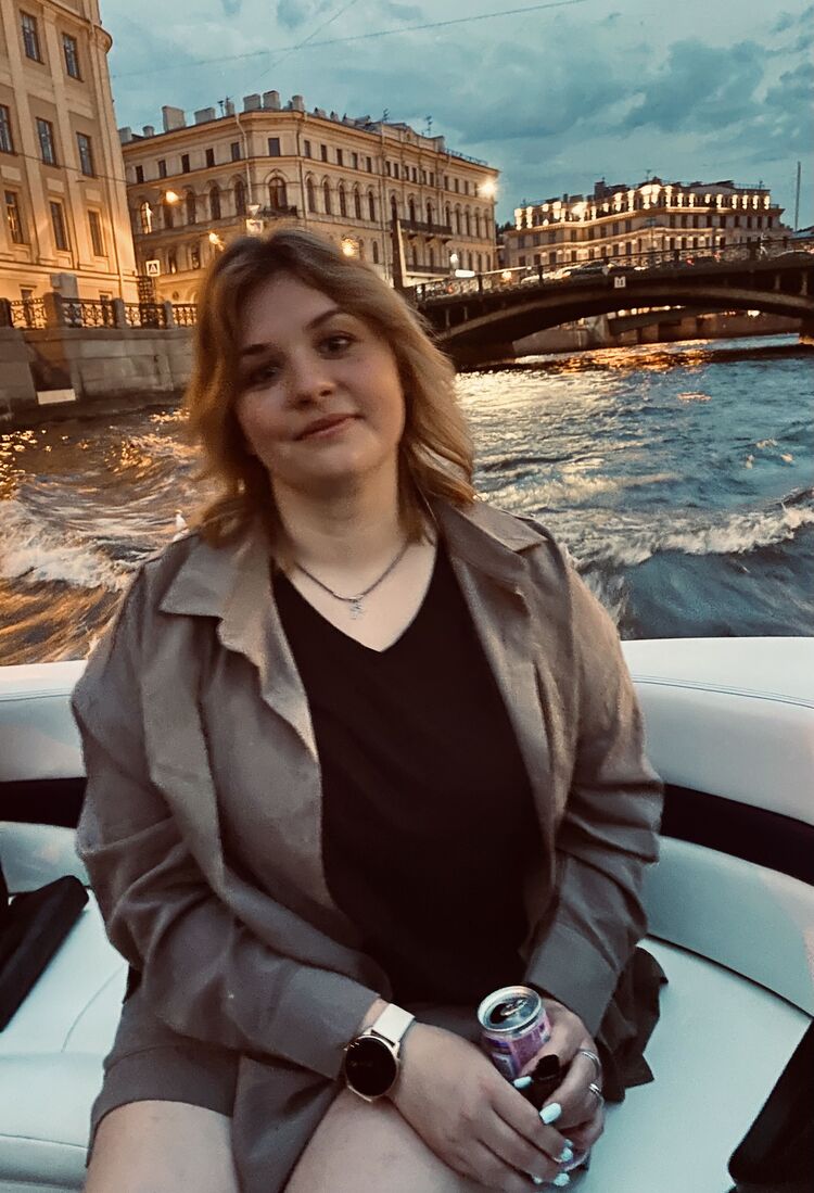  -,   , 28 ,     , c 