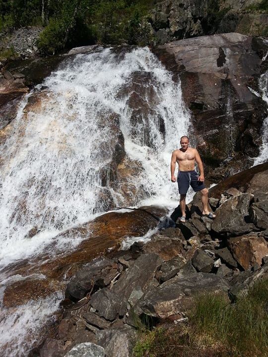  4094913  Casper, 44 ,    