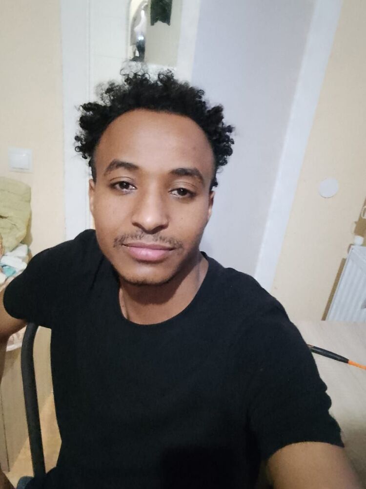 ���������� ������, ���� ������� Simon, 37 ���, ������������ ��� ������, ����� � ���������