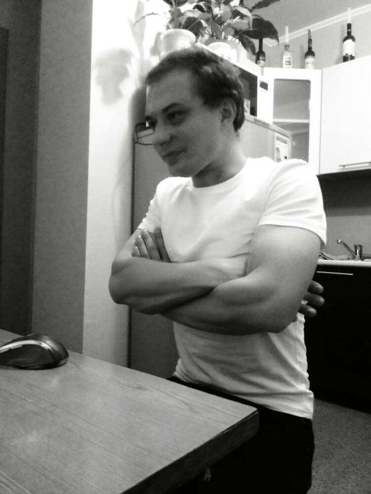  19005713  Dipster, 34 ,    