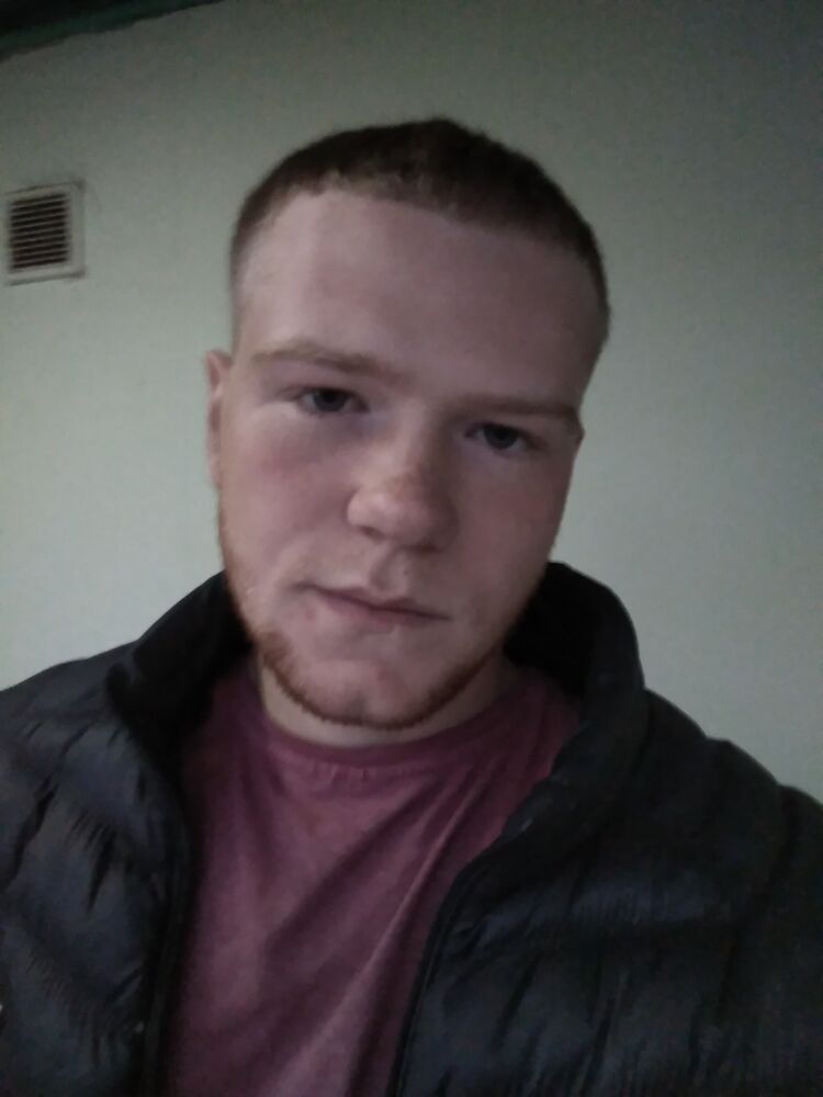  31403843  Aleks, 23 ,    