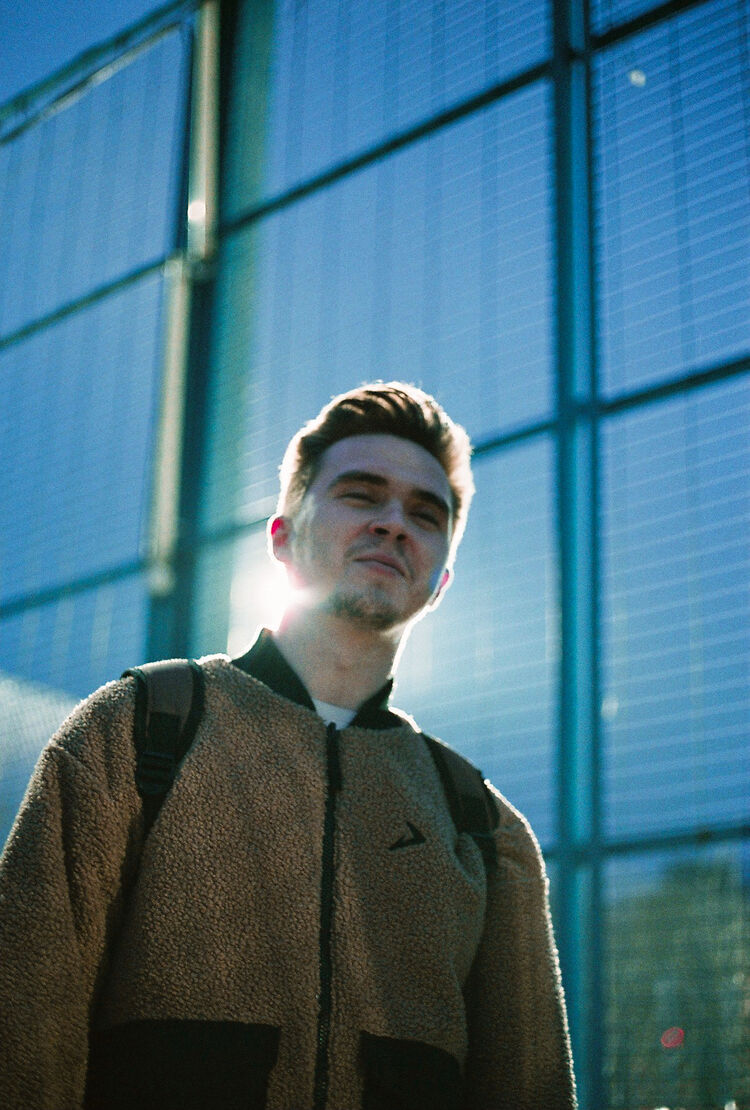 ���� 40272303 ����� �������, 25 ���, ���� ���������� � ����������