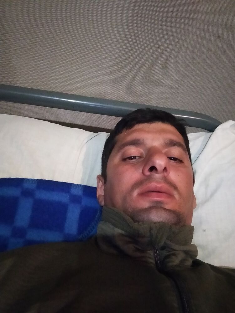  37986393  , 38 ,    