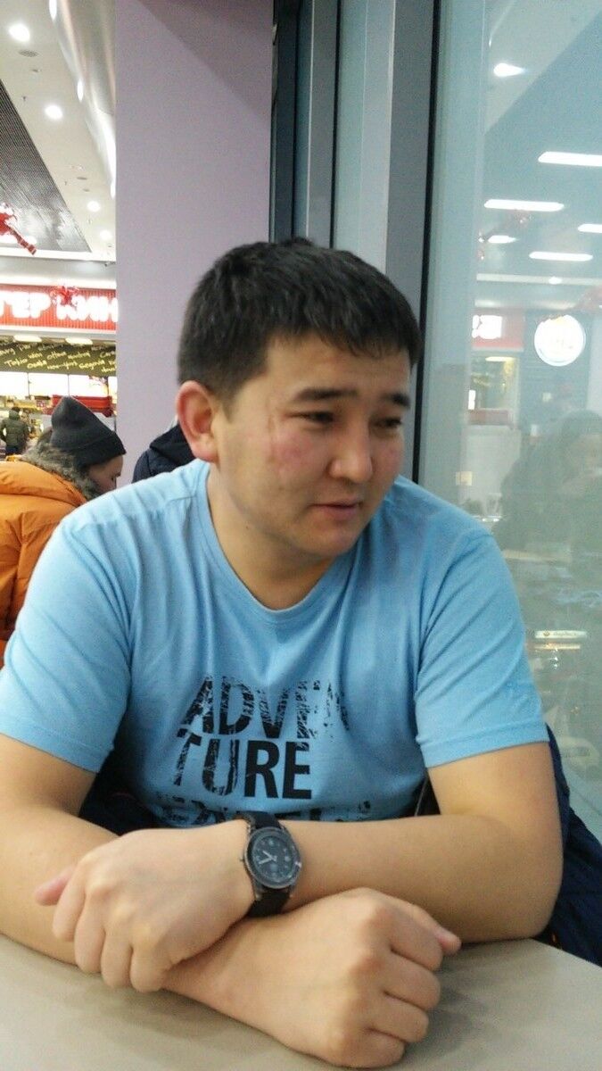  ,   Mika, 43 ,     , c 