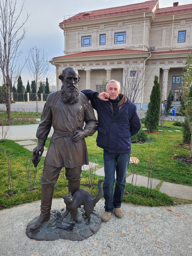  ,   Sergei, 56 ,   ,   , c , 