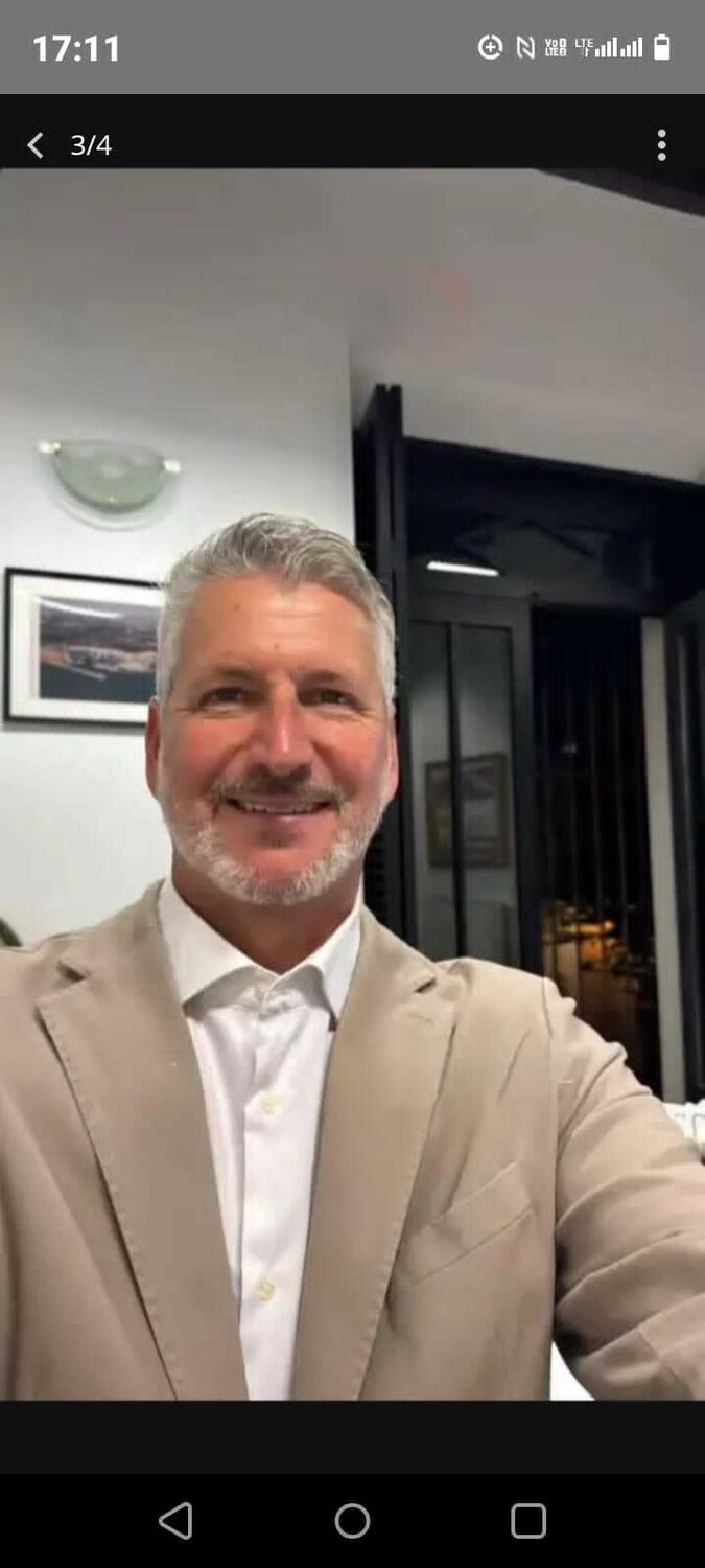 ���� 55871263 ������� Macron leo, 49 ���, ���� ���������� � ��������