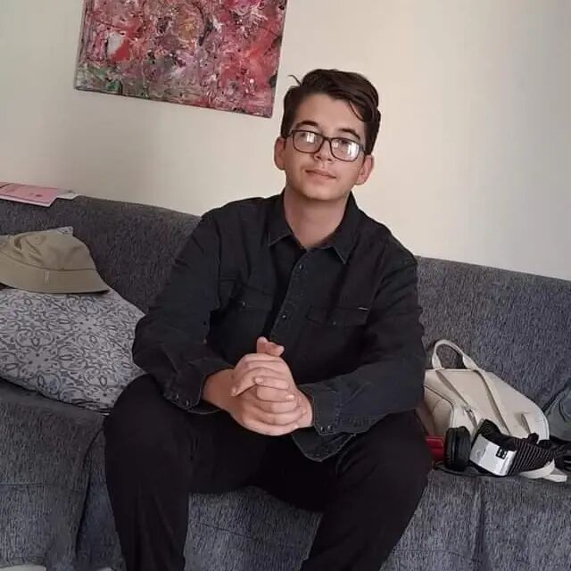  Nicosia,   Karim, 20 ,   ,   