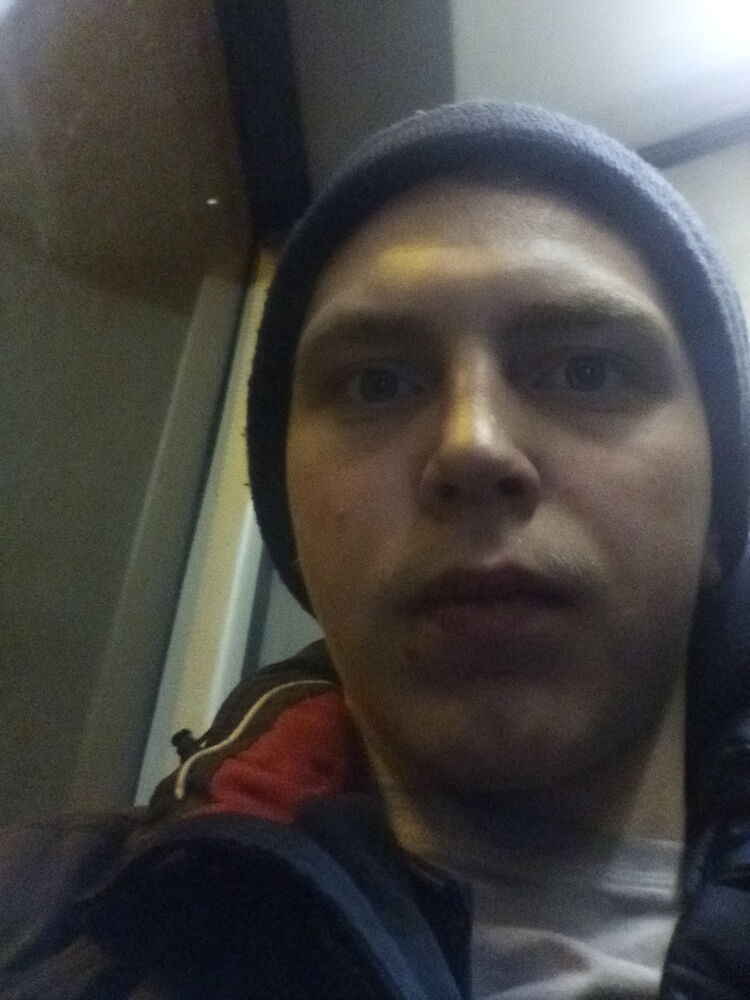 ���� 42352063 ����� ������, 22 ����, ���� ���������� � ������